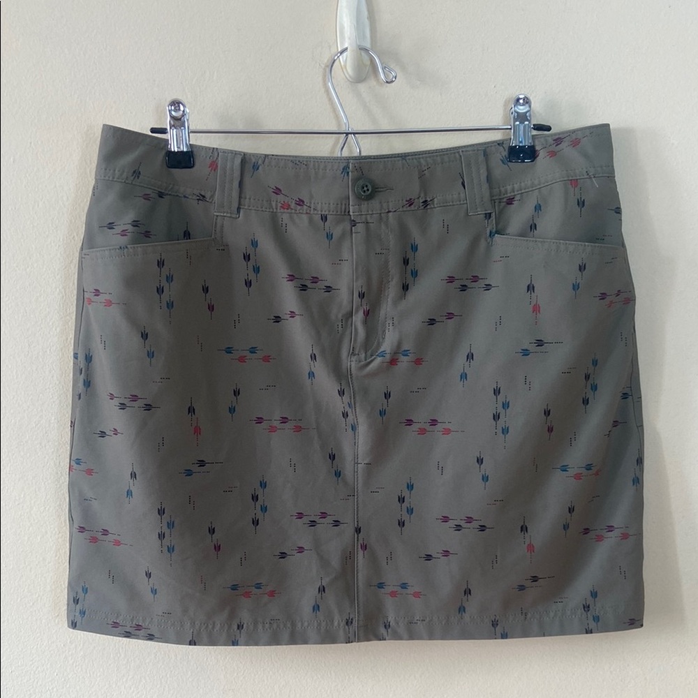 Eddie Bauer Adventurer 2.0 Skort Olive Green Women's 12 Short Mini Preppy Casual
